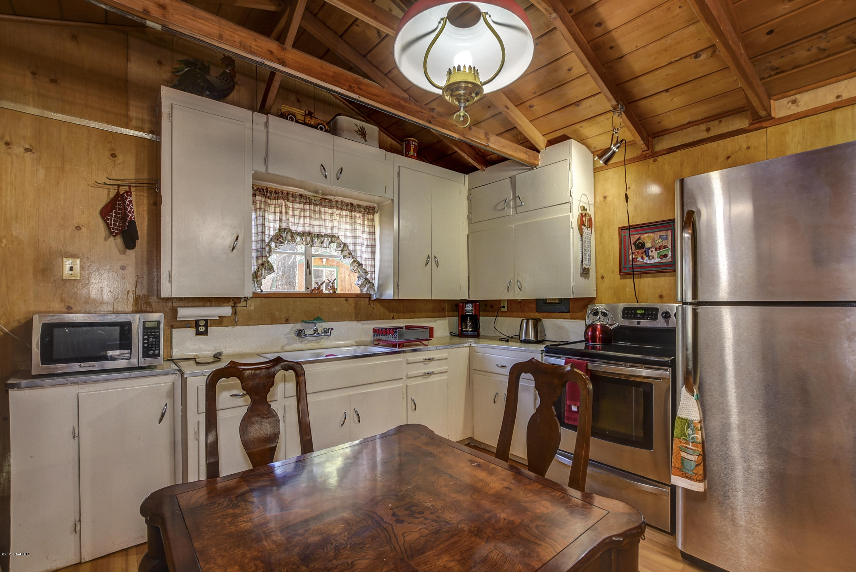3893 East Sheldon Road Prescott, AZ 86303 - Photo 3 of 21 Kitchen & Dining Area