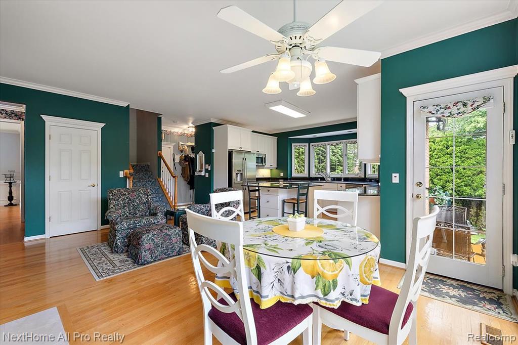 2116 Mapleridge Road Rochester Hills, MI 48309 - Photo 16 of 57