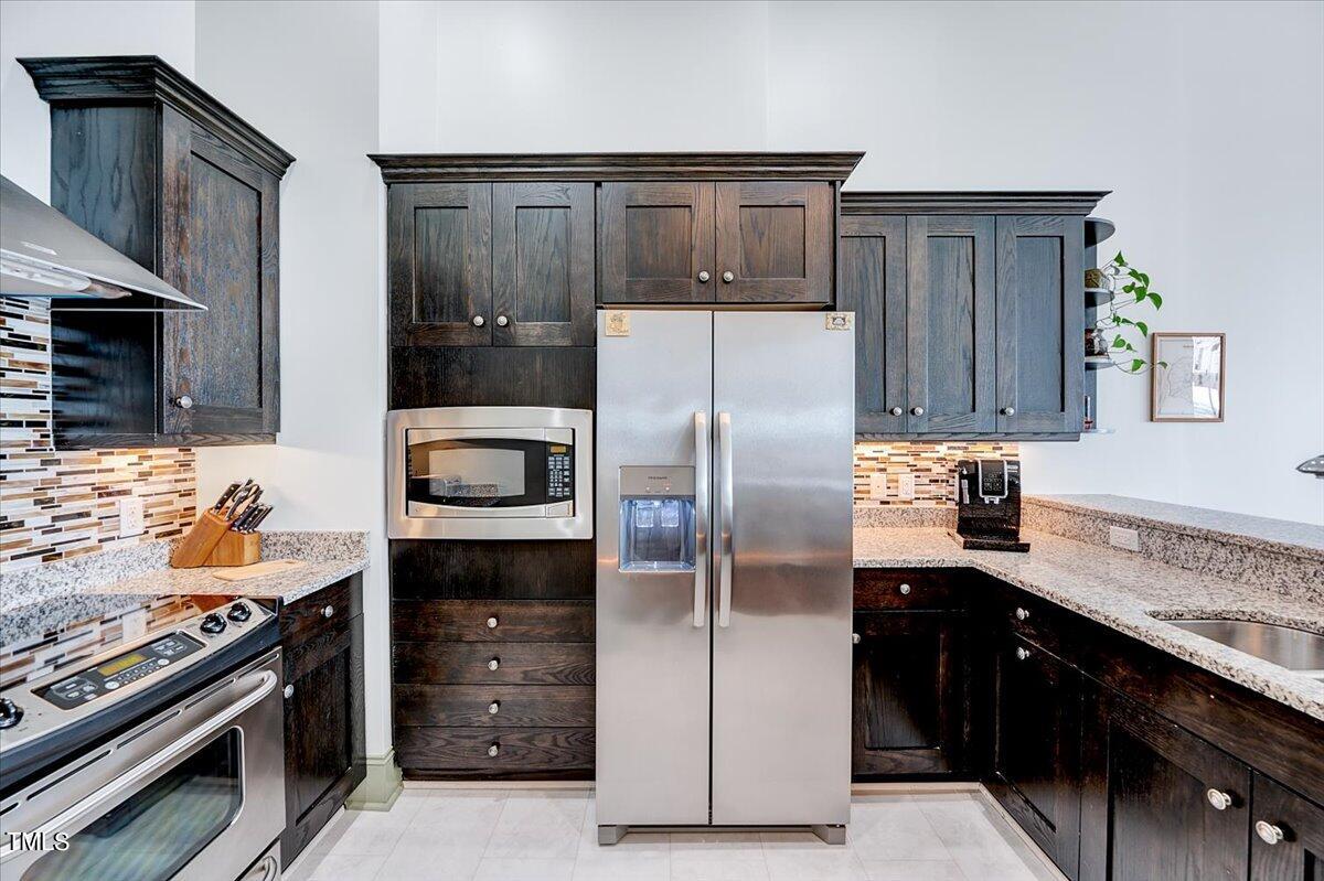 400 West North Street, Unit 1602 Raleigh, NC 27603 - Photo 15 of 47 10-400 W North St 1602-10