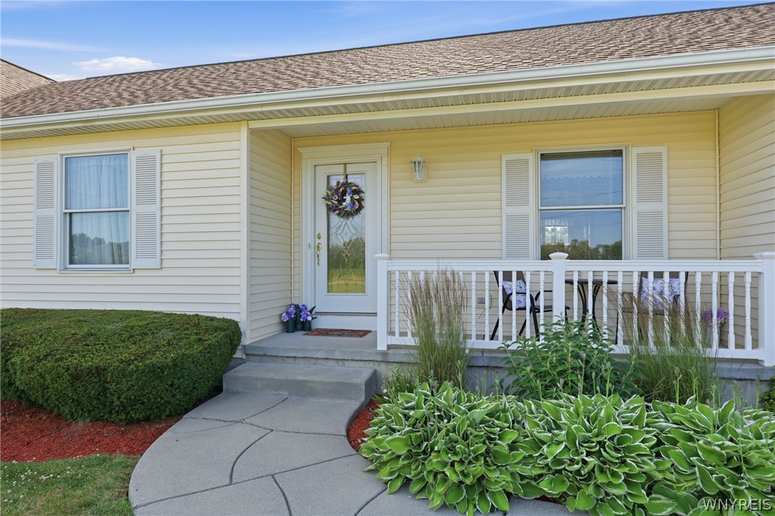 4410 Green Road Cambria, NY 14094 - Photo 4 of 41