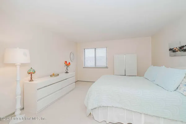 $539,999 | 31 Stonegate Drive | Grasmere