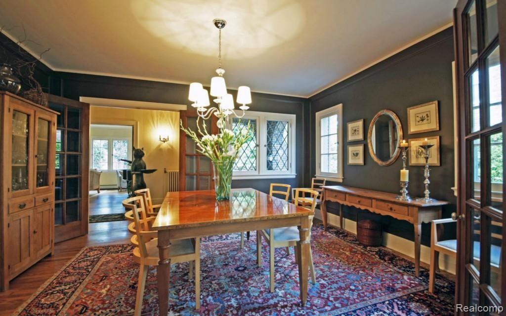 454 Rivard Boulevard Grosse Pointe, MI 48230 - Photo 10 of 23 9-photo-web-1680x1050-278542.jpg