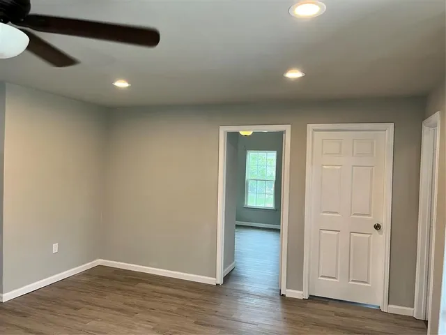 $1,600 | 950 11th Street, San Leon, TX 77539