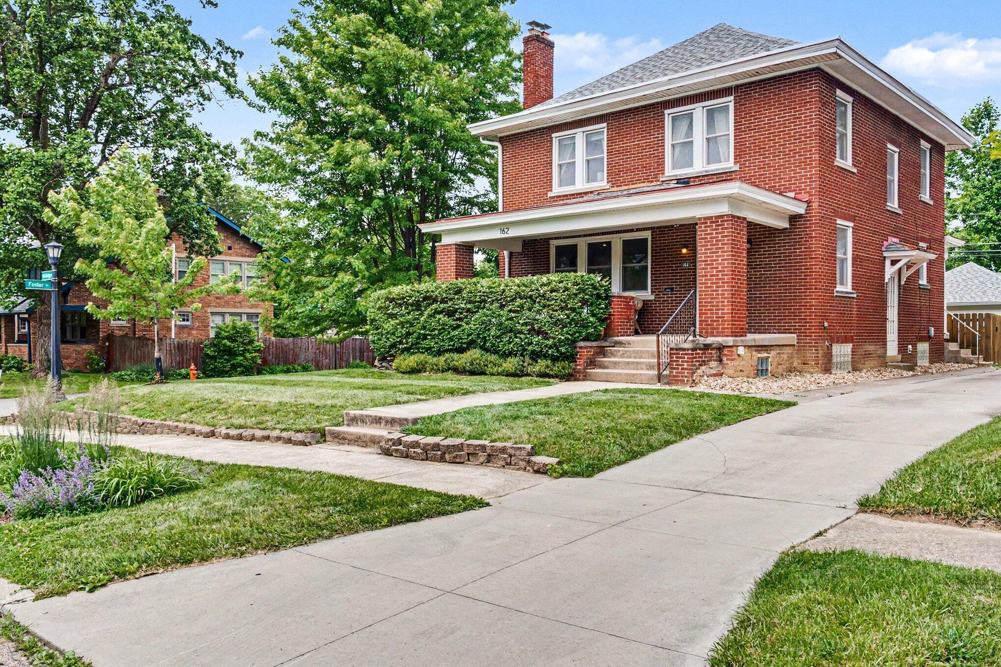 162 Northridge Road Columbus, OH 43214 - Photo 2 of 42
