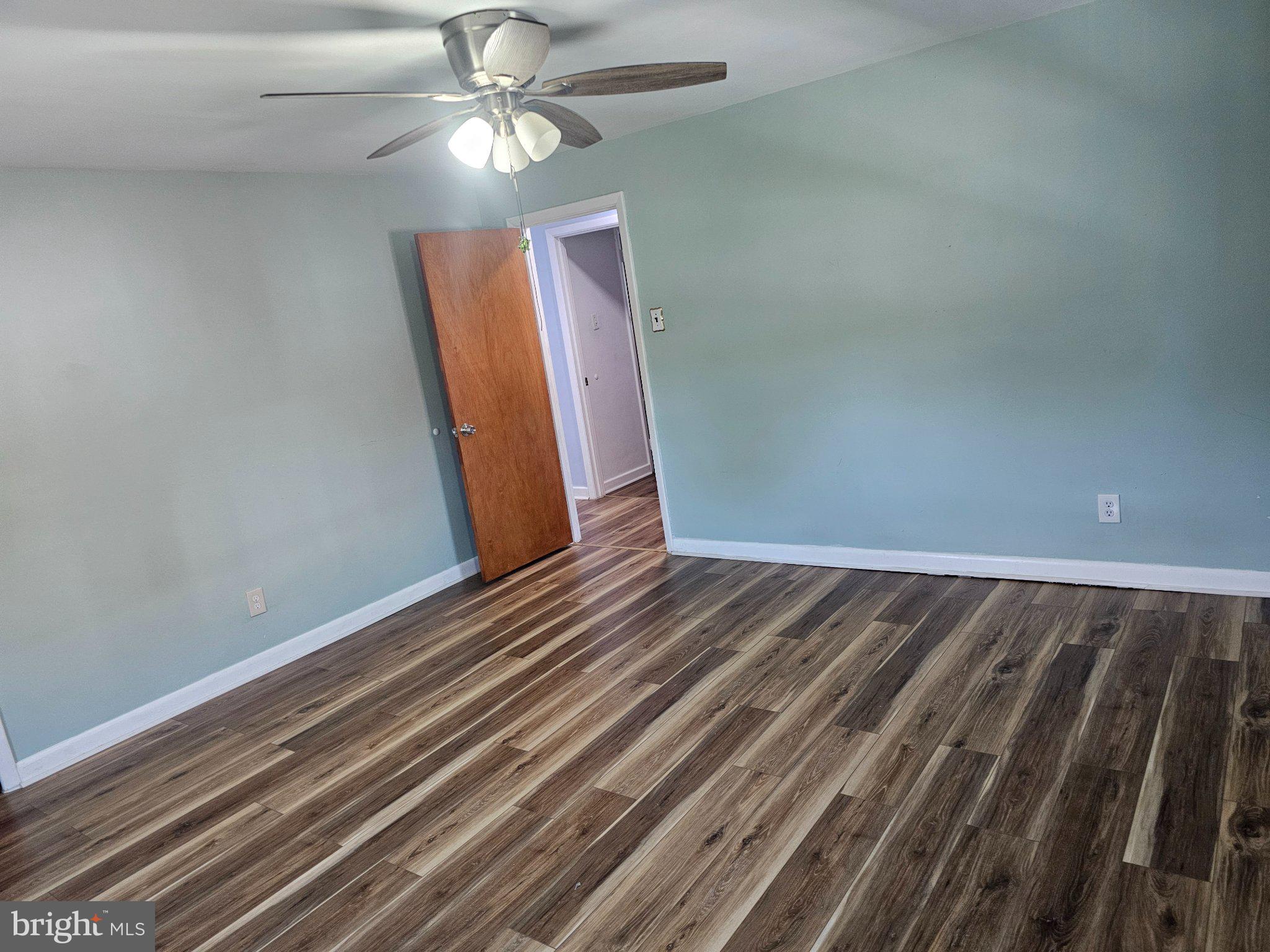 804 Marchman Road Philadelphia, PA 19115 - Photo 21 of 43 Gallery Image 21