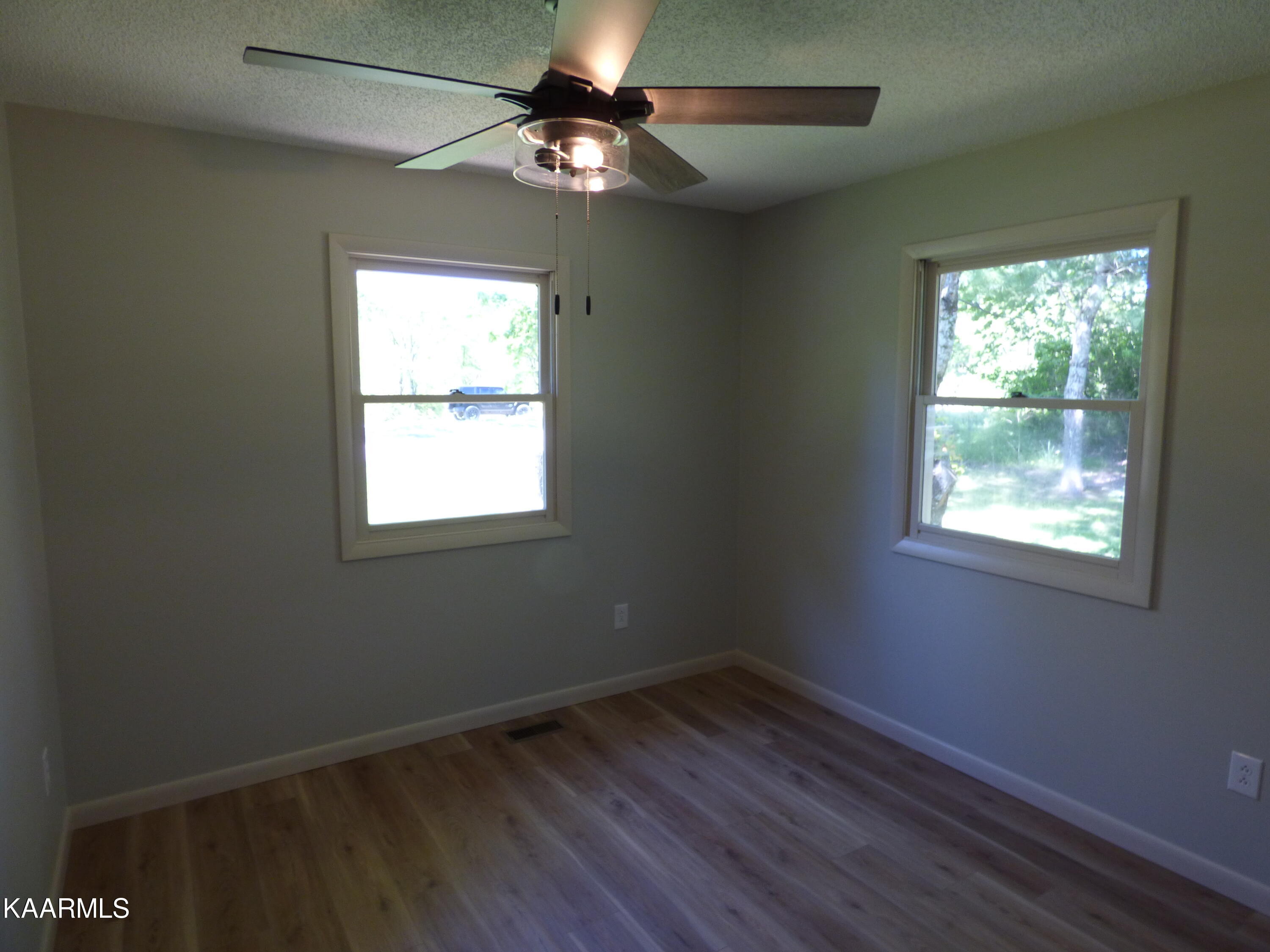 263 Houston Road Crossville, TN 38555 - Photo 20 of 49 P1070045