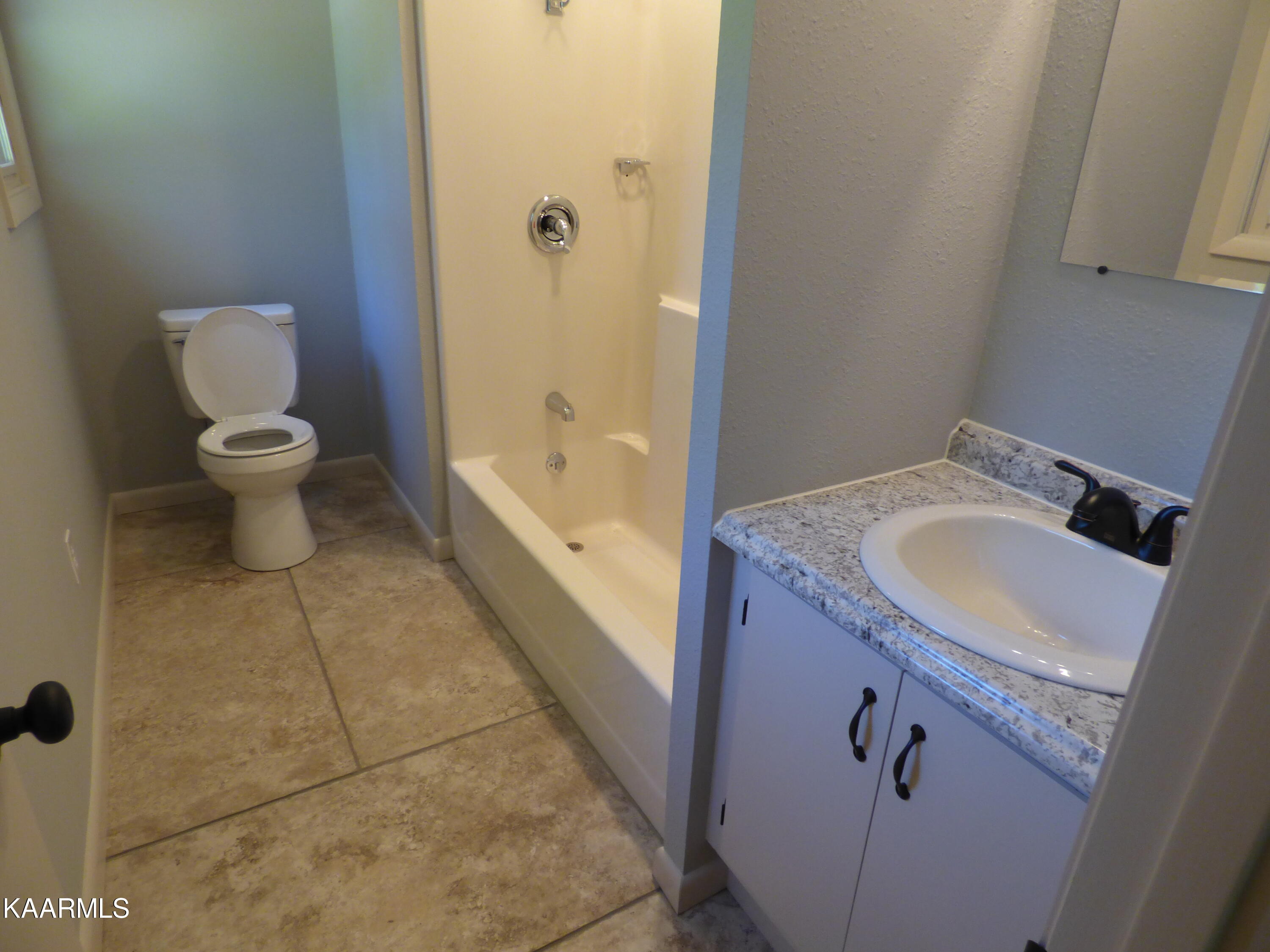263 Houston Road Crossville, TN 38555 - Photo 30 of 49 P1070055