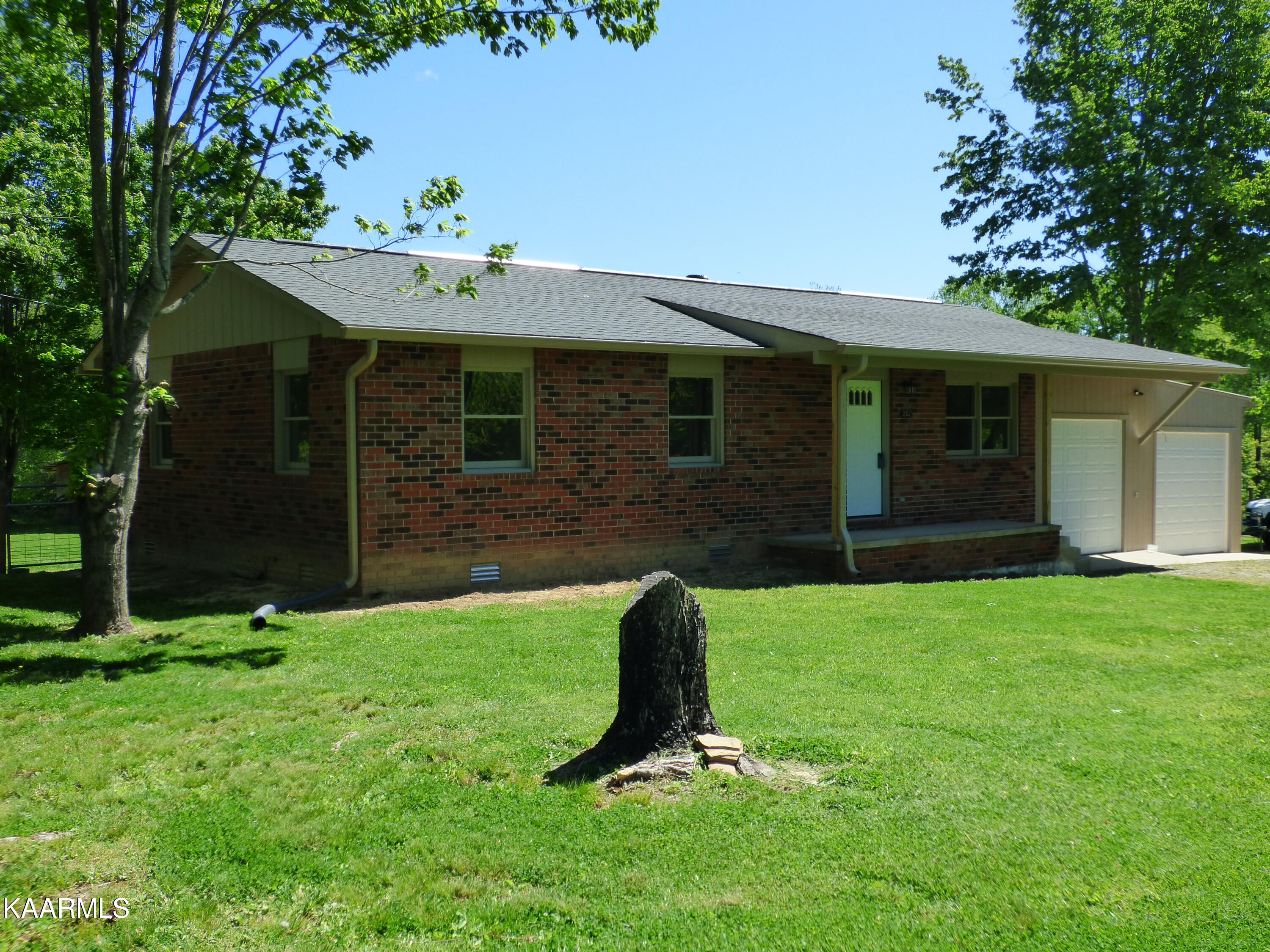 263 Houston Road Crossville, TN 38555 - Photo 4 of 49 P1070064