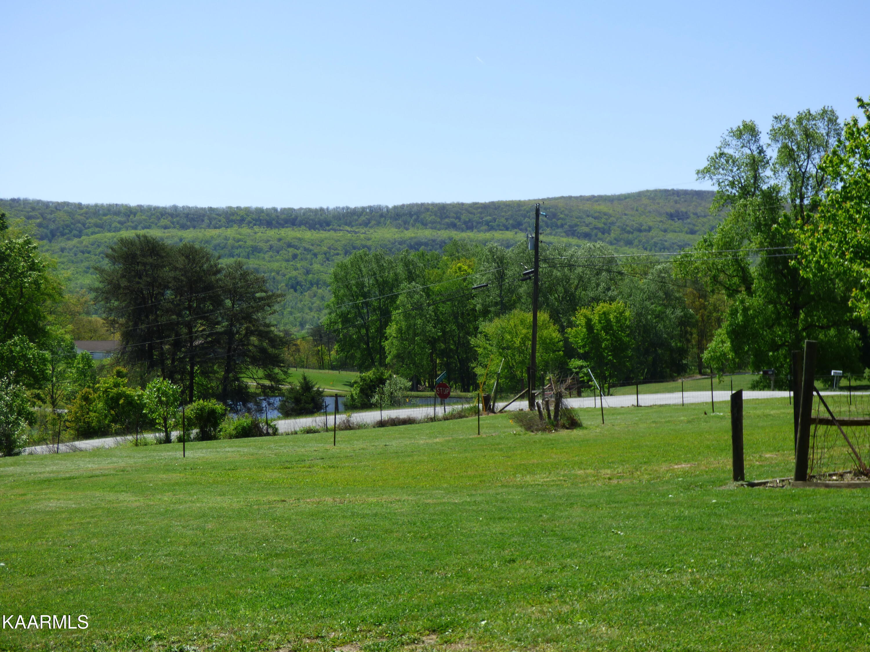263 Houston Road Crossville, TN 38555 - Photo 45 of 49 P1070078