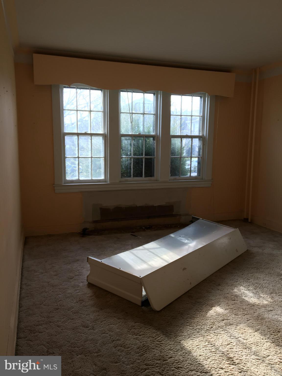 3700 Dorchester Road Baltimore, MD 21215 - Photo 9 of 27 Interior (General)