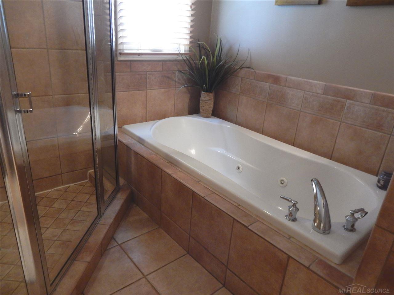 2007 Peterwood Rochester Hills, MI 48307 - Photo 21 of 40