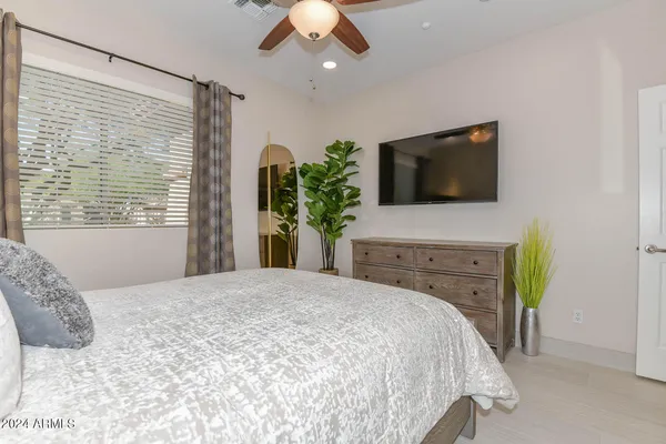 $3,200 | 40309 North Bell Meadow Trail, Phoenix, AZ 85086