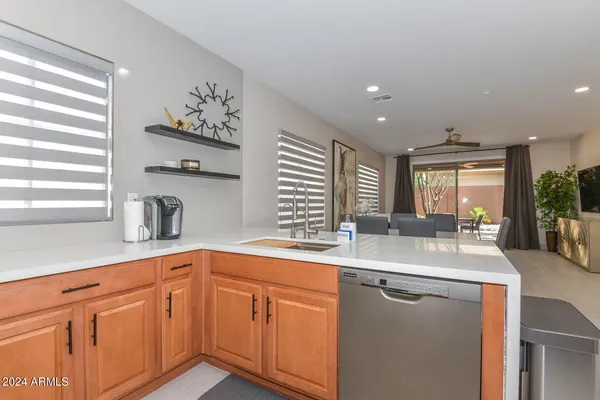 $3,200 | 40309 North Bell Meadow Trail, Phoenix, AZ 85086