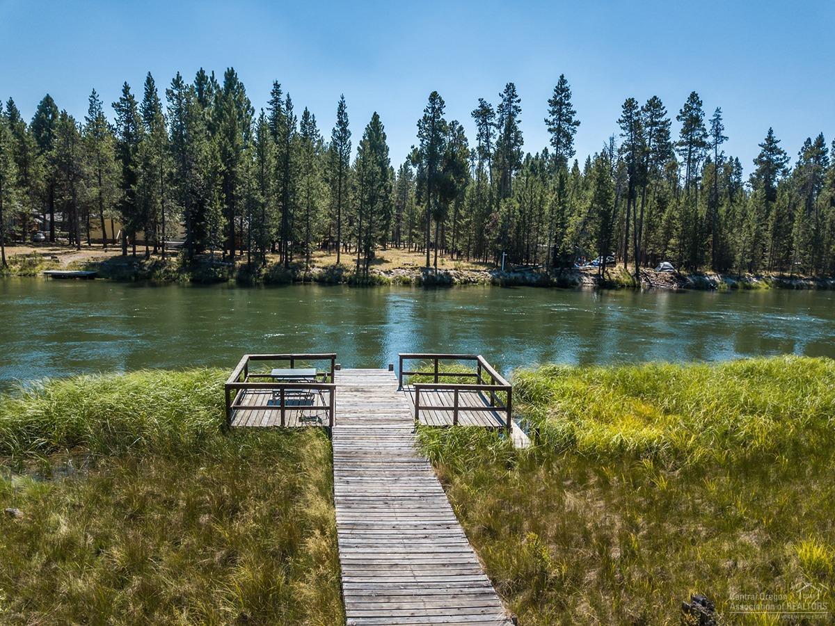17109 Upland Road Bend, OR 97707 - Photo 3 of 25 Additional Photo