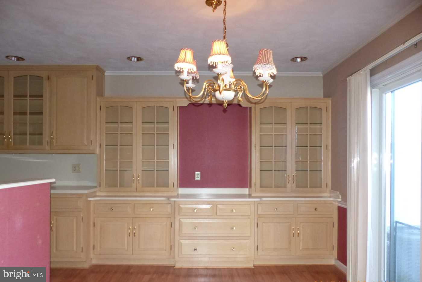 2373 Washington Road York, PA 17402 - Photo 3 of 17 Gallery Image 3