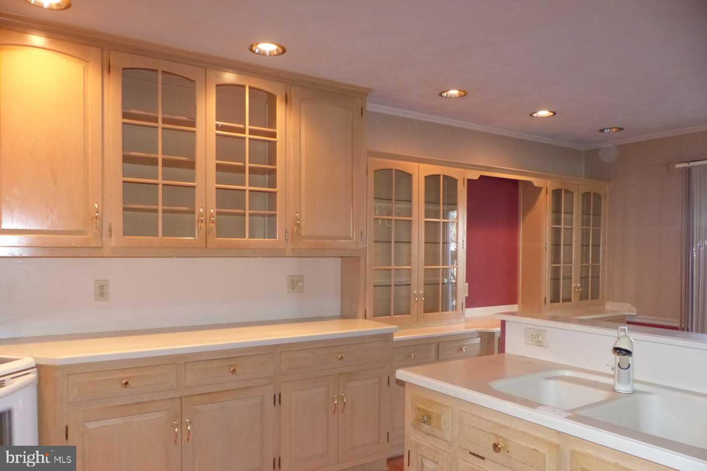 2373 Washington Road York, PA 17402 - Photo 5 of 17 Gallery Image 5