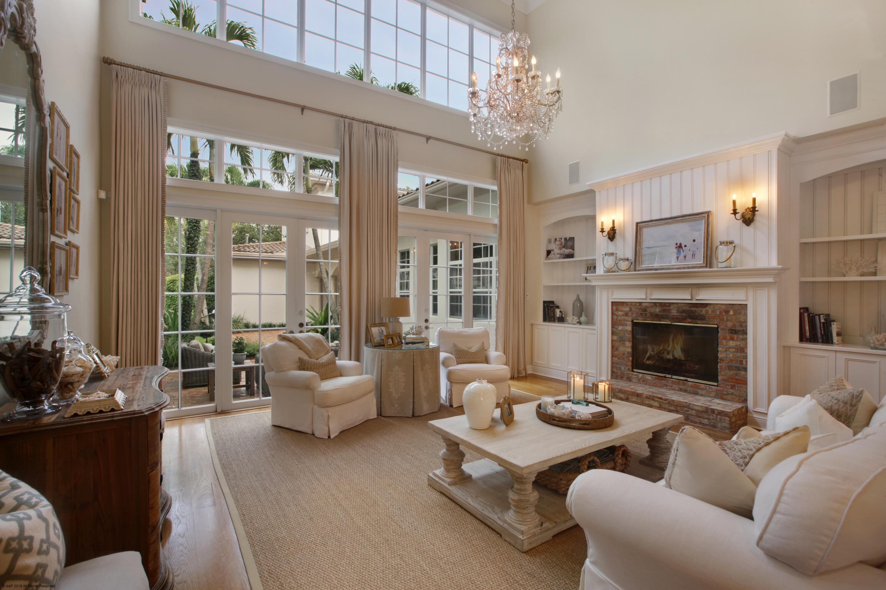 145 Segovia Way Jupiter, FL 33458 - Photo 4 of 43 LIVING ROOM