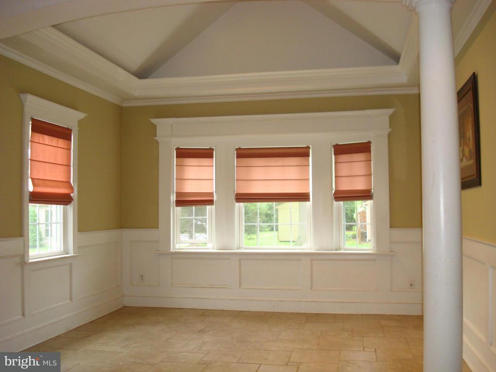 169 Jimanna Road Lancaster, PA 17602 - Photo 2 of 15 Gallery Image 2