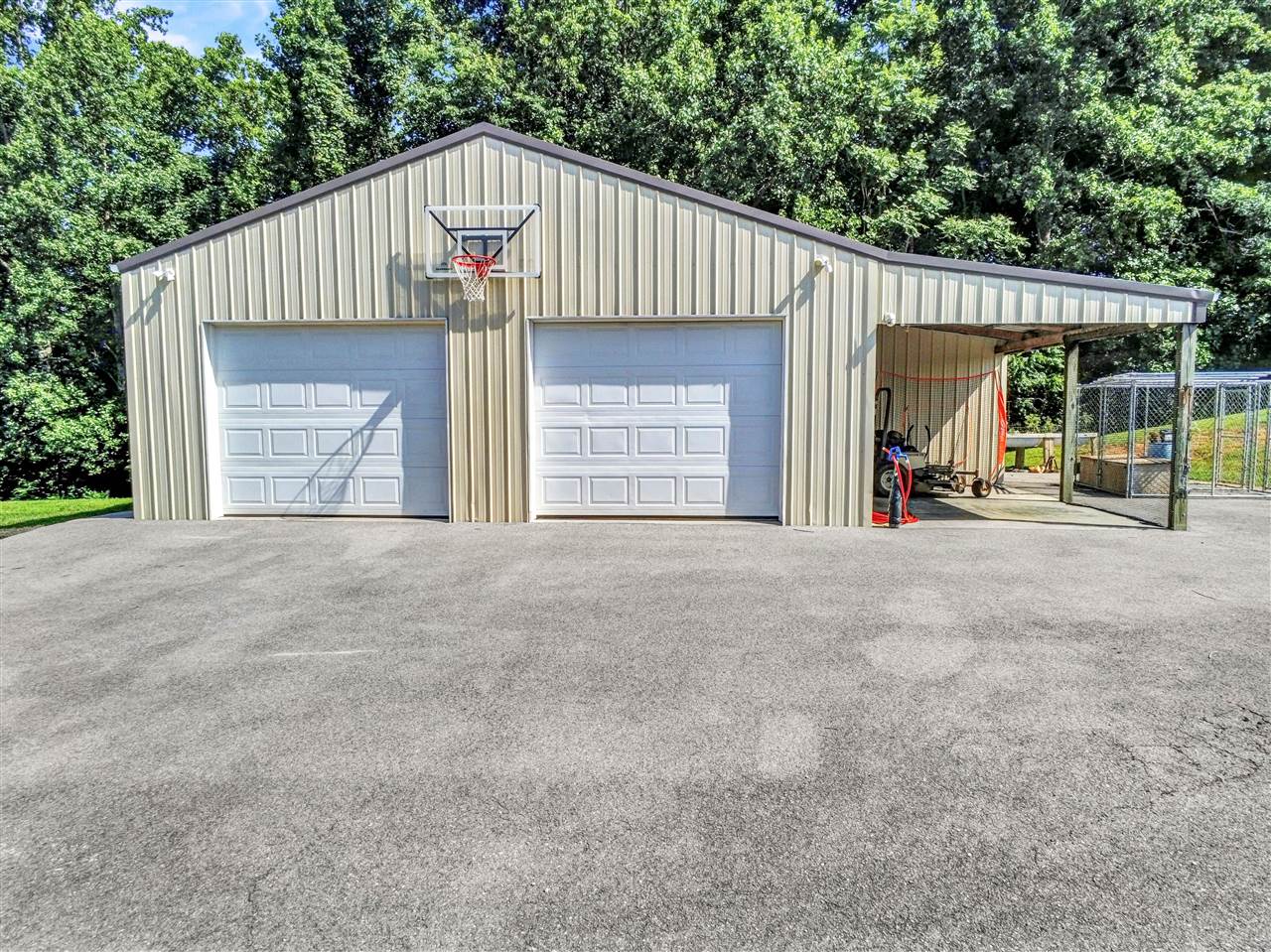 7017 Tompkinsville Road Summer Shade, KY 42166 - Photo 26 of 40 Gallery Image 26