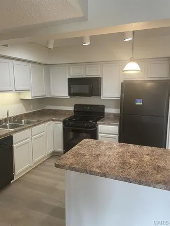 $1,395 | 1434 Willow Brook Cove Court, Unit 8, St. Louis, MO 63146