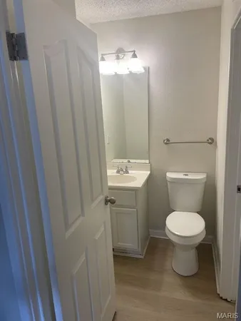 $1,395 | 1434 Willow Brook Cove Court, Unit 8, St. Louis, MO 63146
