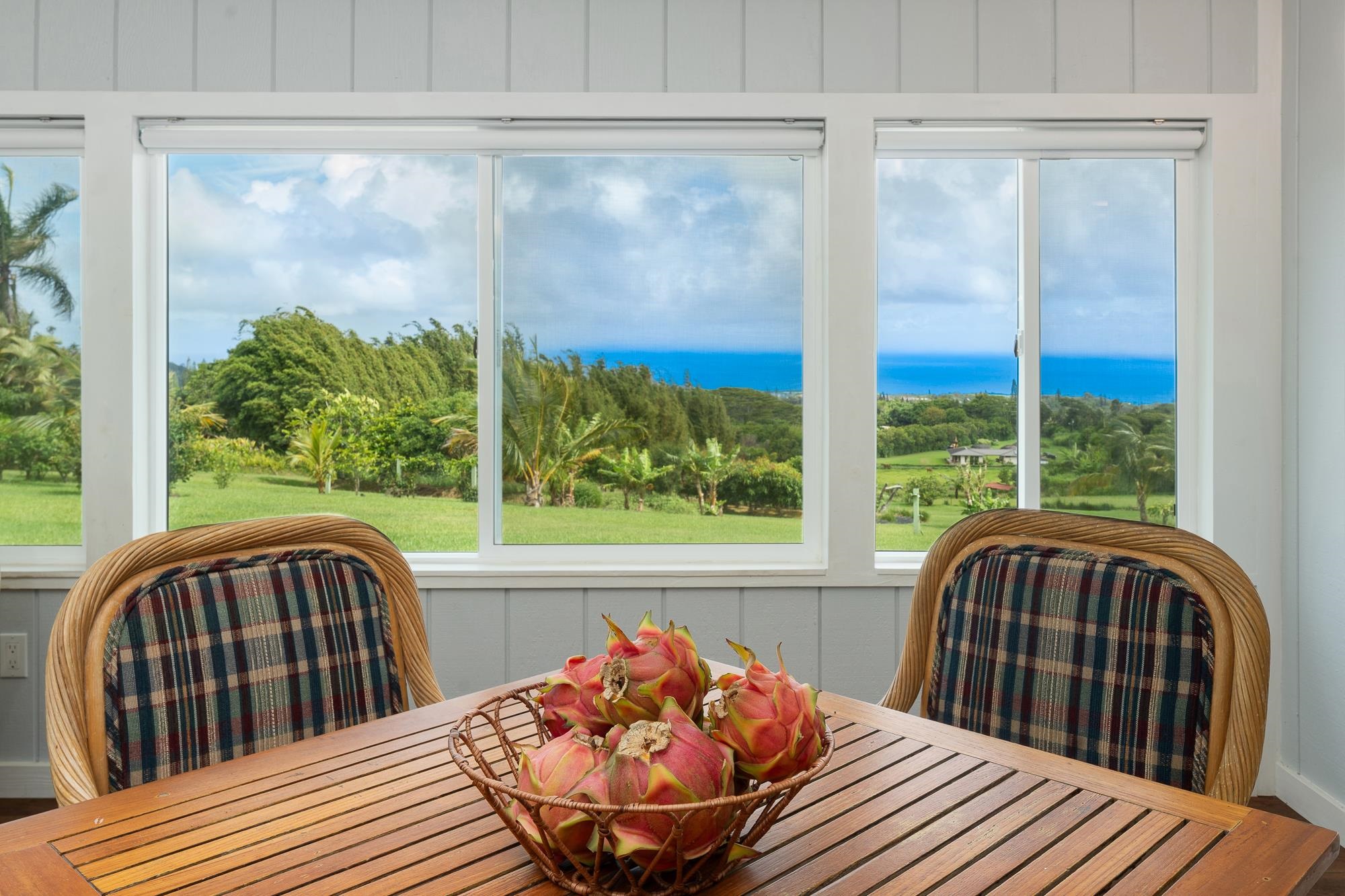 820 West Kuiaha Road, Unit A Haiku, HI 96708 - Photo 17 of 38