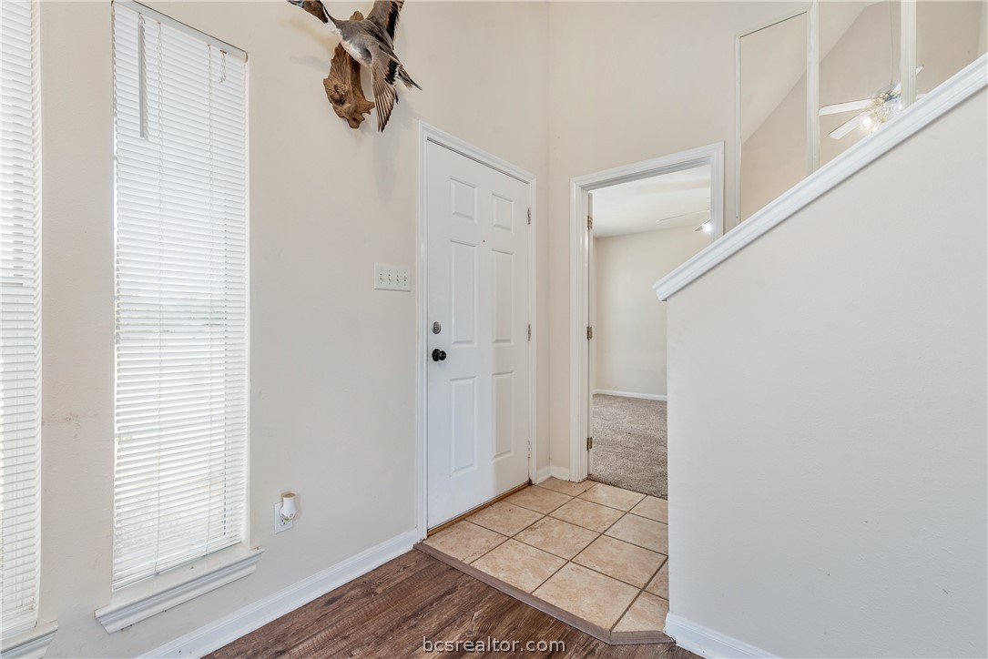 2435 Pintail Loop College Station, TX 77845 - Photo 2 of 18