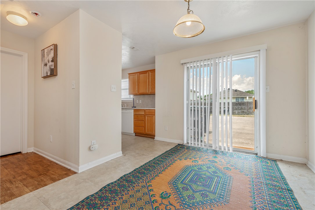 2435 Pintail Loop College Station, TX 77845 - Photo 5 of 18