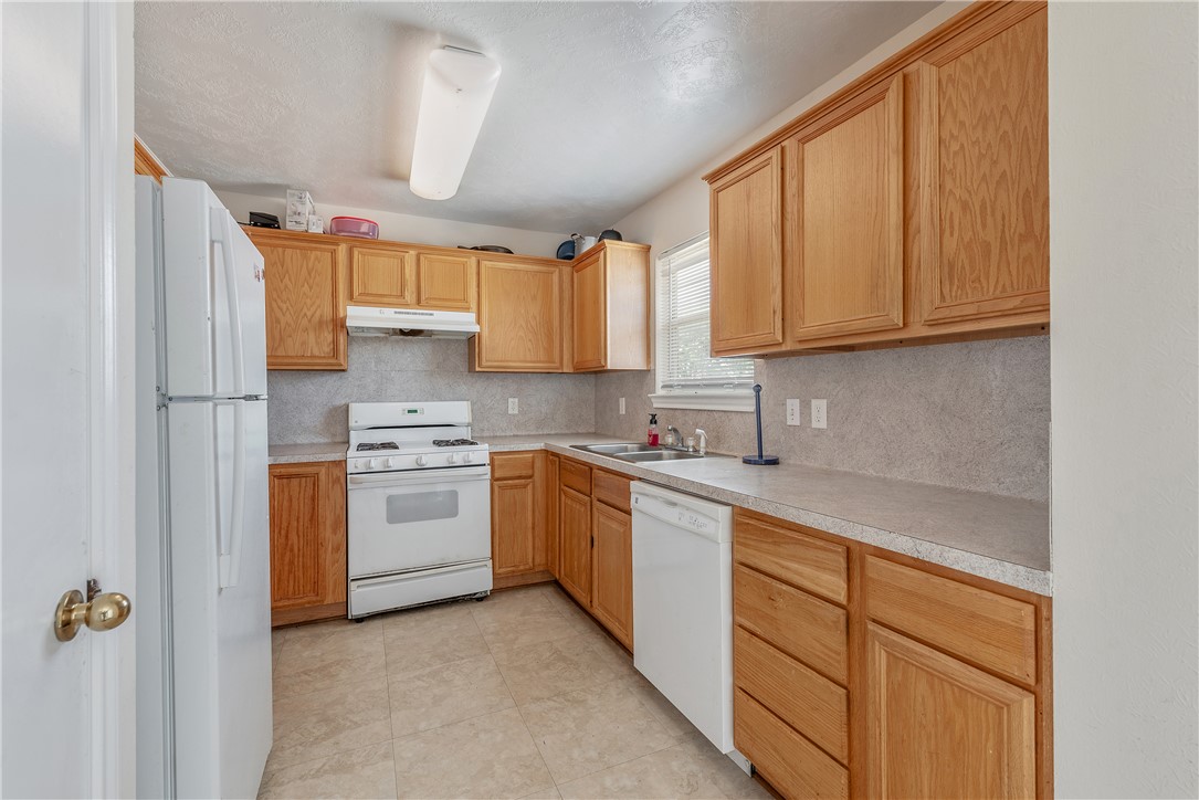 2435 Pintail Loop College Station, TX 77845 - Photo 7 of 18