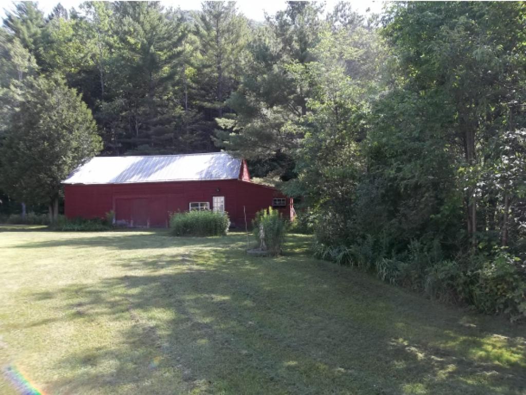 128 Cobb Hill Road Bridgewater, VT 05035 - Photo 6 of 21