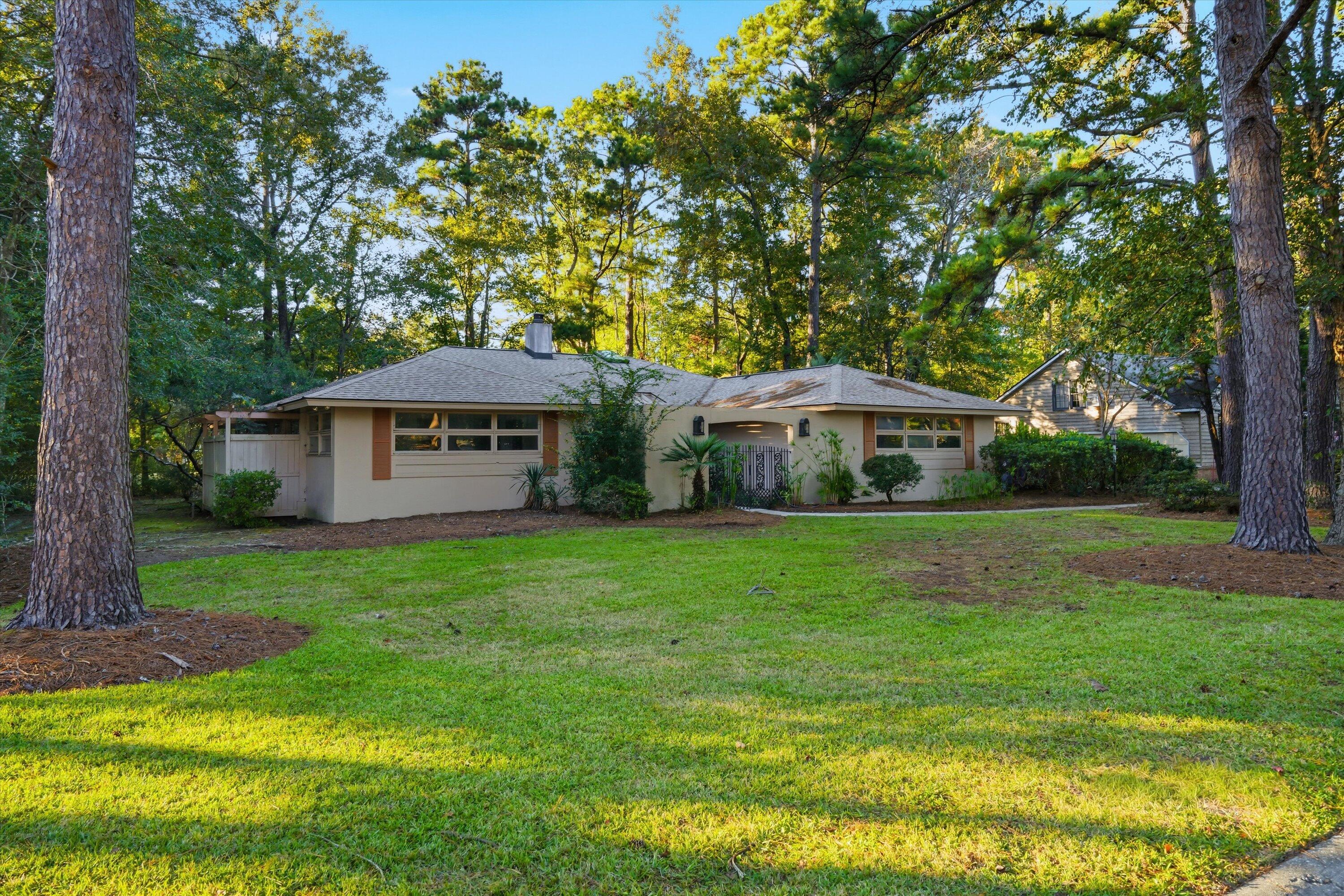 815 Farm Quarter Road Mount Pleasant, SC 29464 - Photo 2 of 36 02-001_DSC07026_1
