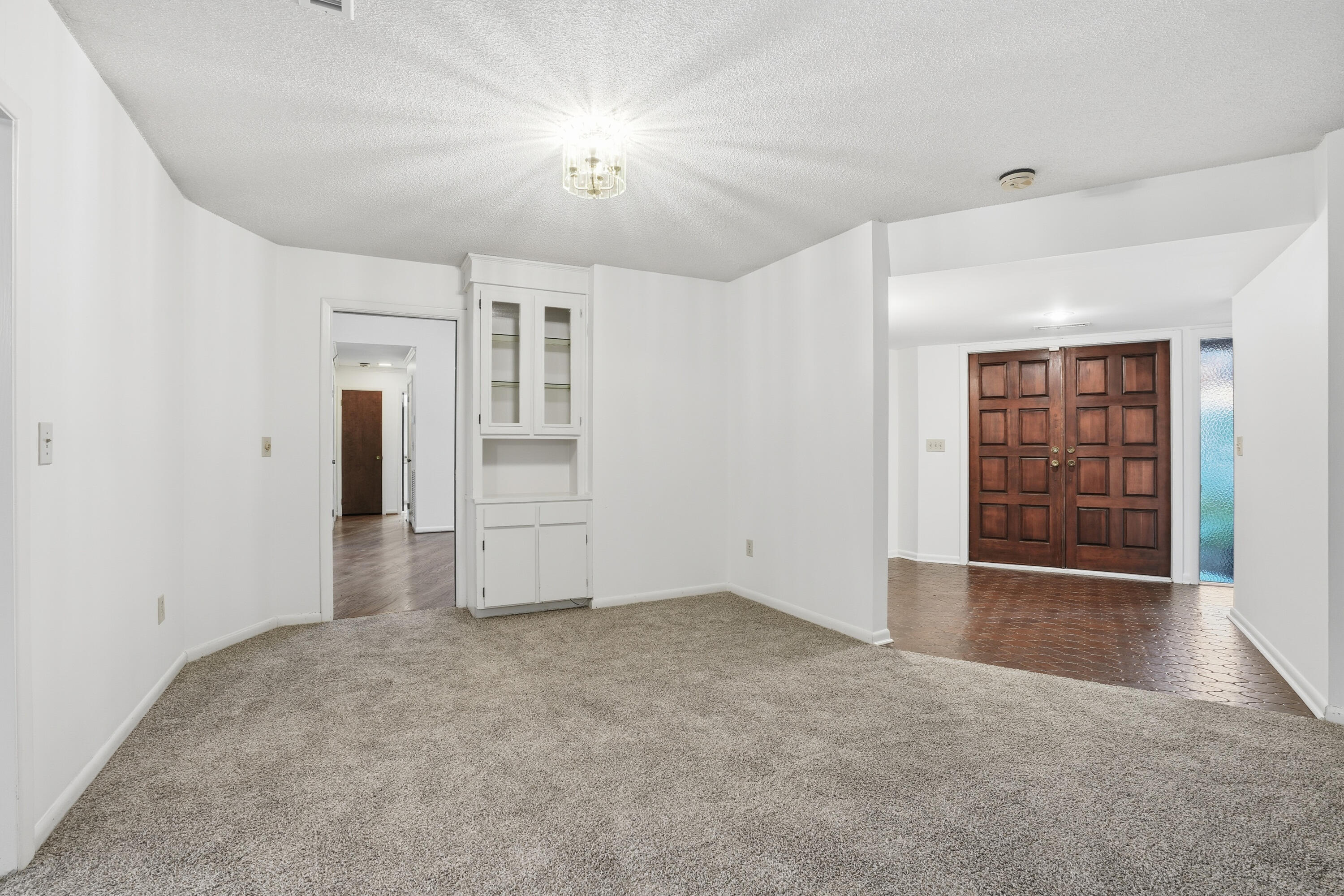 815 Farm Quarter Road Mount Pleasant, SC 29464 - Photo 9 of 36 09-009_DSC06939