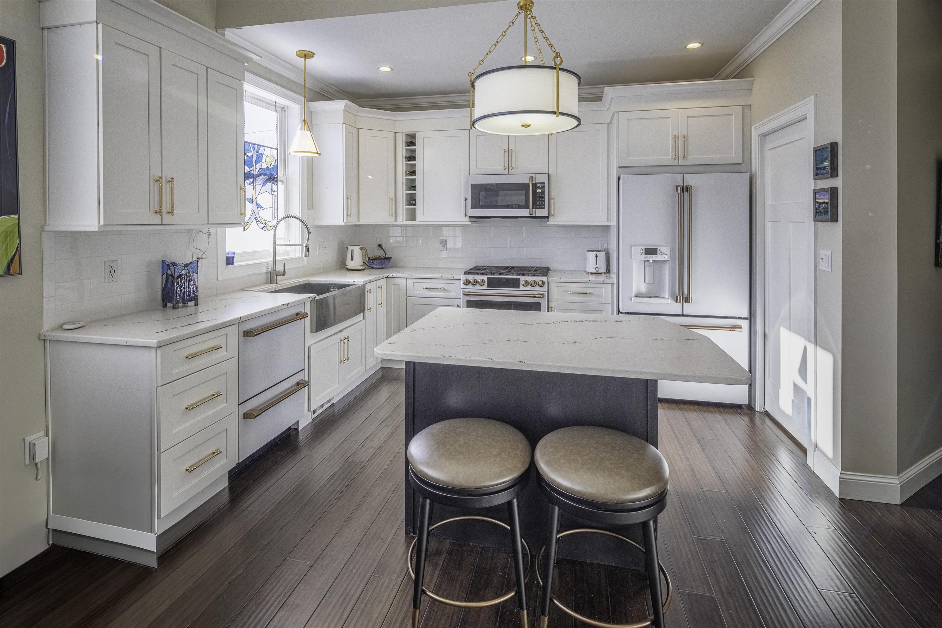 57 Maple Street, Unit 2 Dover, NH 03820 - Photo 12 of 37