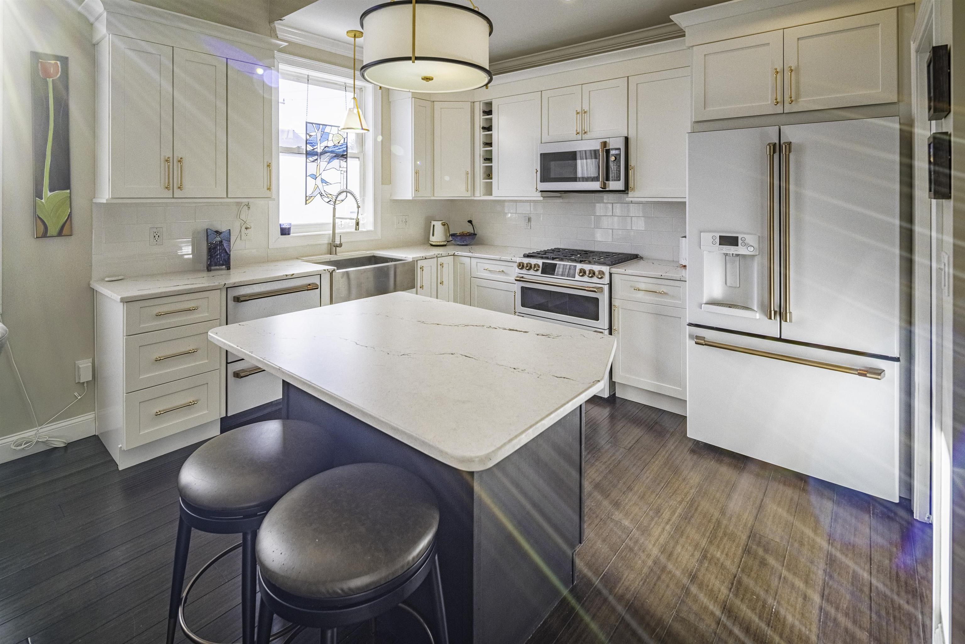 57 Maple Street, Unit 2 Dover, NH 03820 - Photo 13 of 37