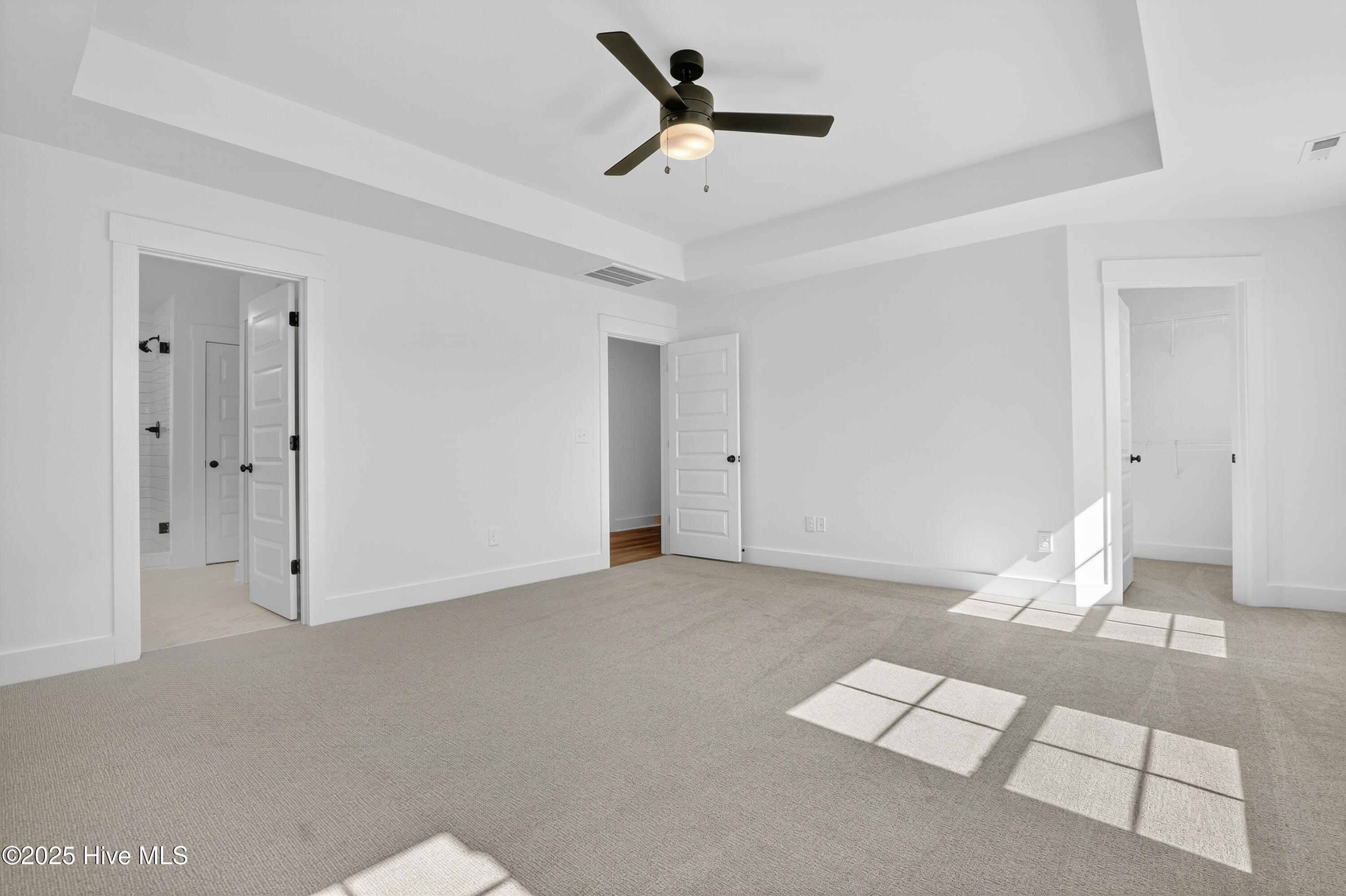 158 Lookout Point Hampstead, NC 28443 - Photo 12 of 24 **Similar Home, Finishes Will Vary**