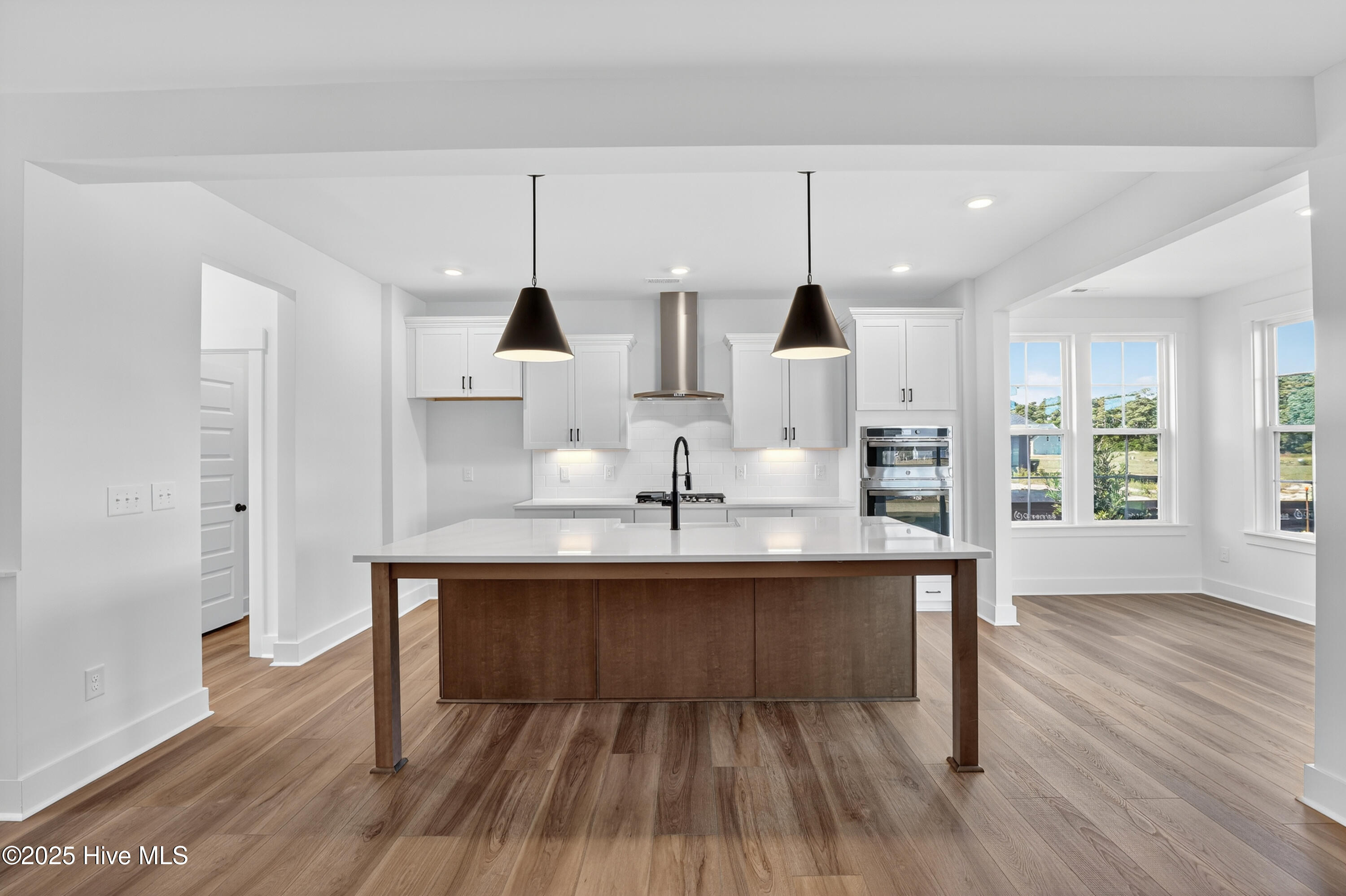 158 Lookout Point Hampstead, NC 28443 - Photo 5 of 24 **Similar Home, Finishes Will Vary**