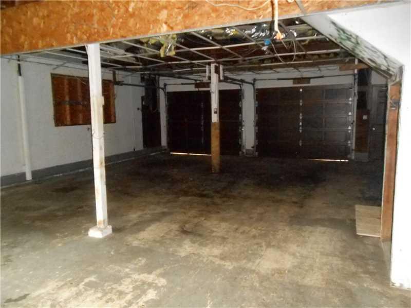 4532 West 8th Street Road Anderson, IN 46011 - Photo 8 of 10 Gallery Image 8