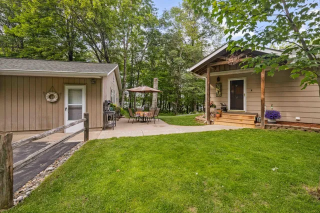 $785,000 | 13632 Piney Lane, Merrifield, MN 56465