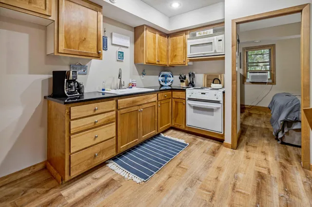 $785,000 | 13632 Piney Lane, Merrifield, MN 56465