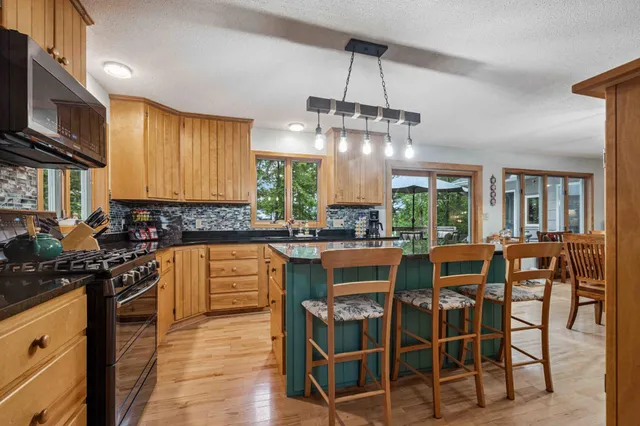 $785,000 | 13632 Piney Lane, Merrifield, MN 56465