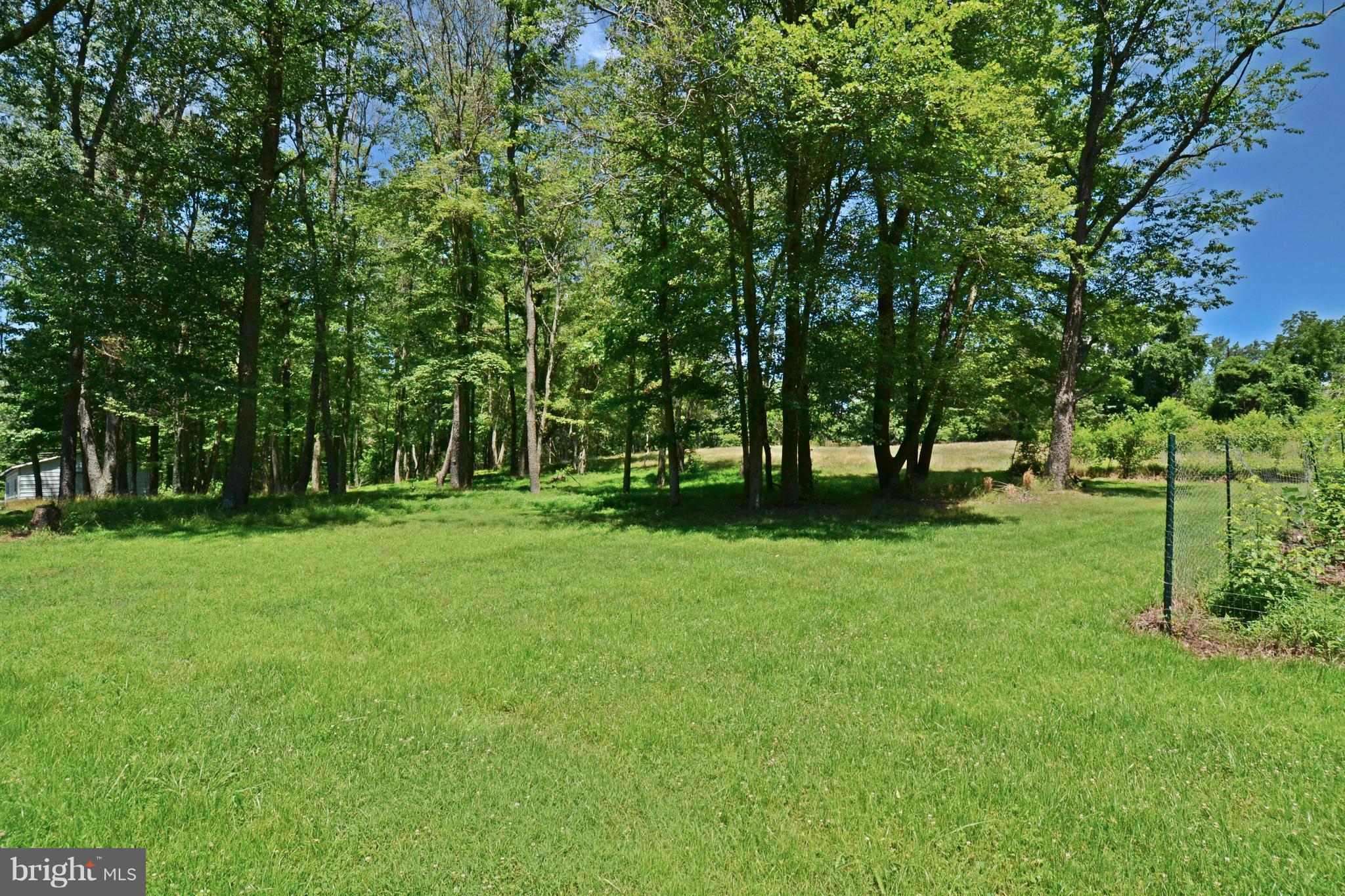 8320 Temple Hill Road Clinton, MD 20735 - Photo 22 of 24 Interior (General)