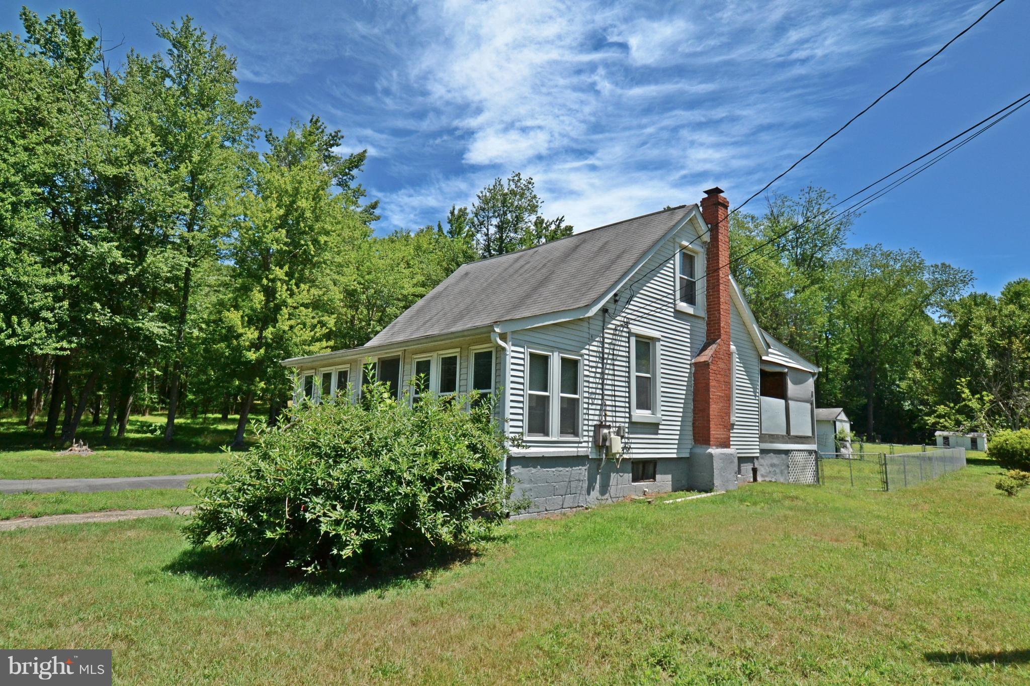 8320 Temple Hill Road Clinton, MD 20735 - Photo 6 of 24 Exterior (Front)