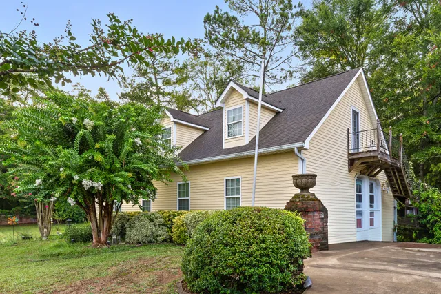 $995,000 | 5 South Orchard Drive, Chickamauga, GA 30707