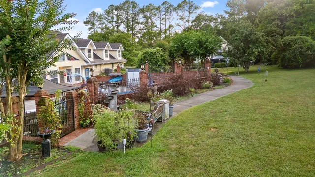 $995,000 | 5 South Orchard Drive, Chickamauga, GA 30707