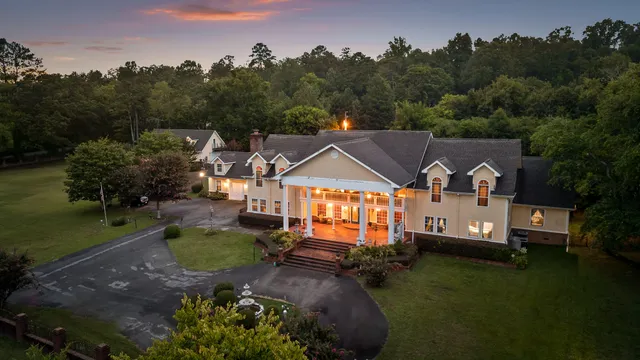 $995,000 | 5 South Orchard Drive, Chickamauga, GA 30707