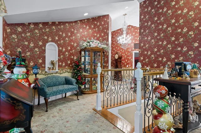 $995,000 | 5 South Orchard Drive, Chickamauga, GA 30707