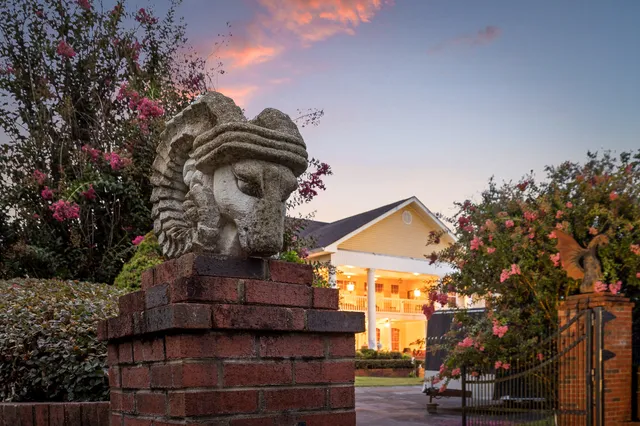 $995,000 | 5 South Orchard Drive, Chickamauga, GA 30707