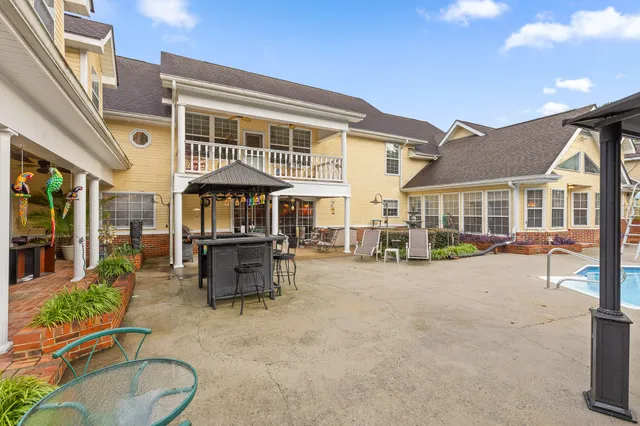 $995,000 | 5 South Orchard Drive, Chickamauga, GA 30707