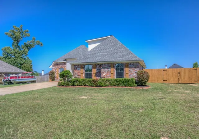 $295,000 | 4857 Sandtrap Circle, Shreveport, LA 71107