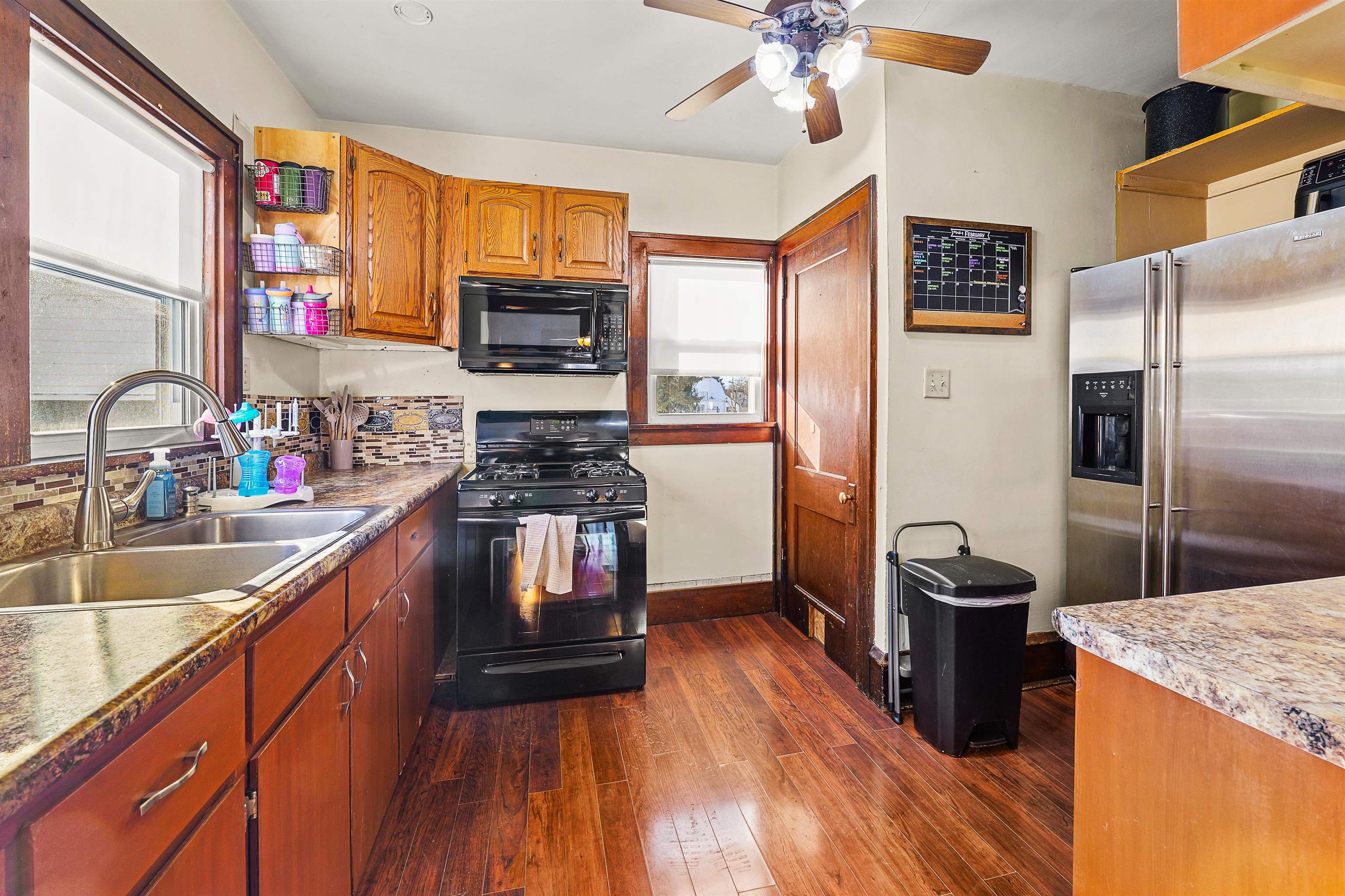 262 Walker Street Waupun, WI 53963 - Photo 2 of 27